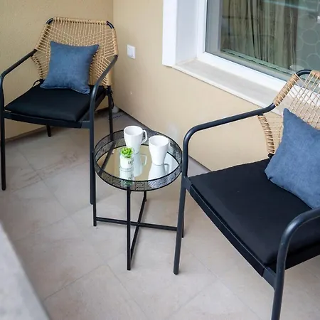 Modern Central Studio